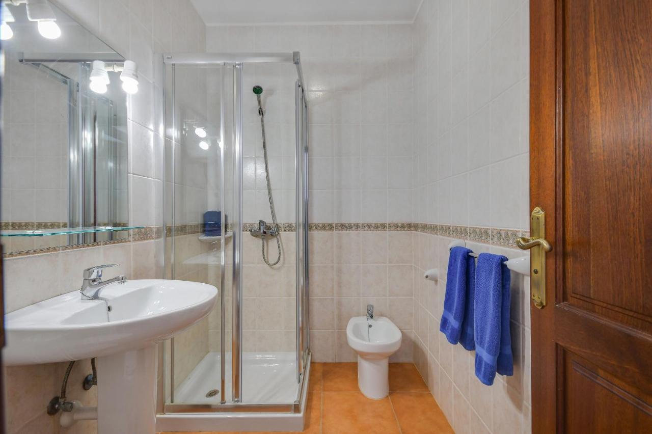 Apartamentos Flor Uno Caleta de Sebo Eksteriør billede
